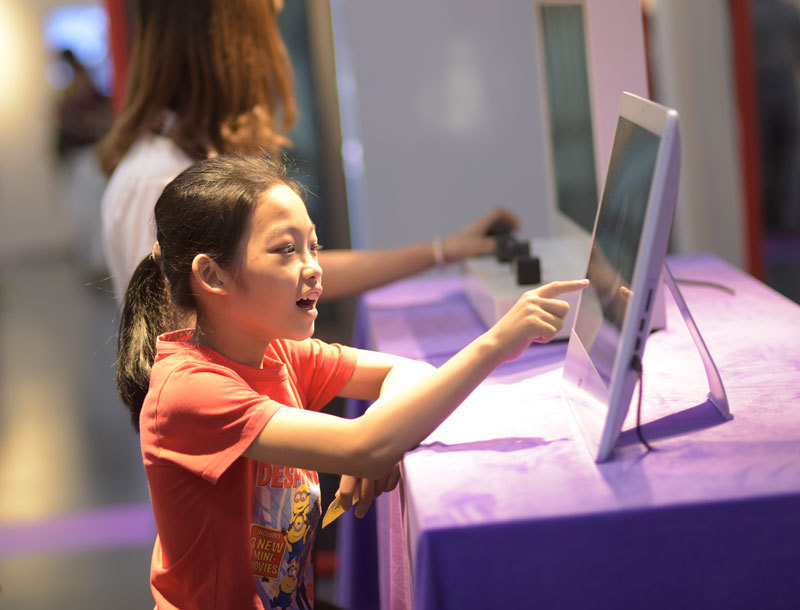 AI+XR生成式教育，如何重塑智能时代的中小学生思维模式？