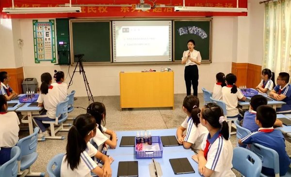 AI通识课该怎么上？从理解原理到项目探究——初中篇